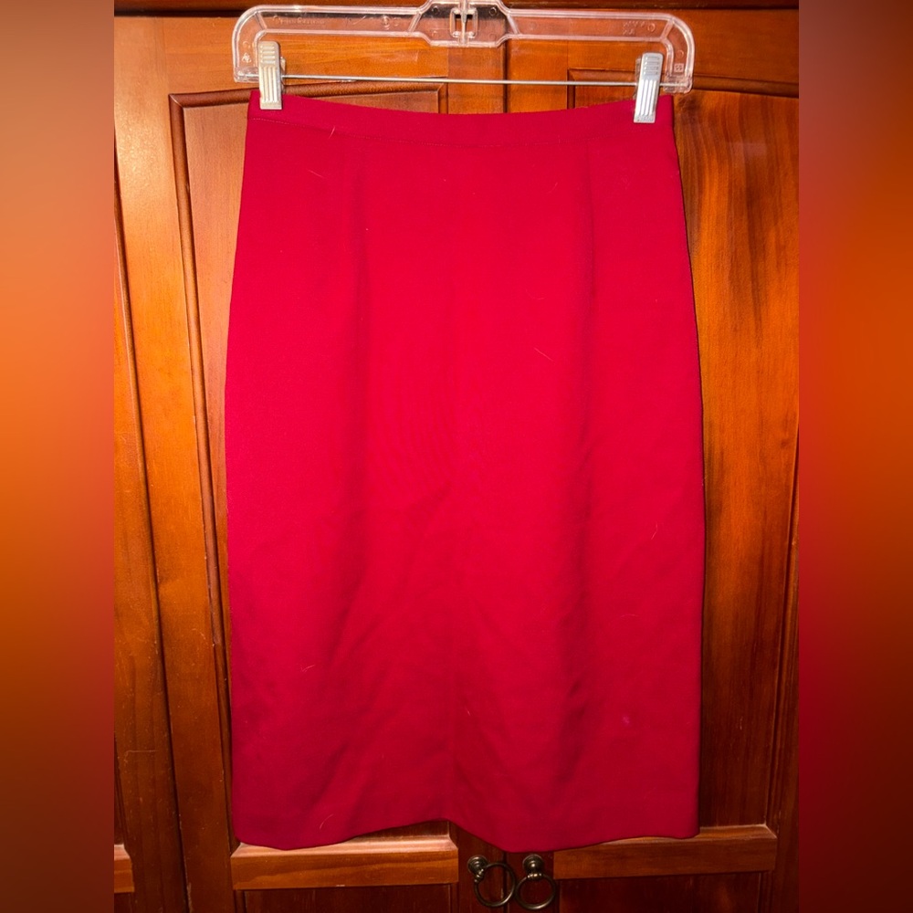 Stylish Red Pencil Skirt for Women 25↕️